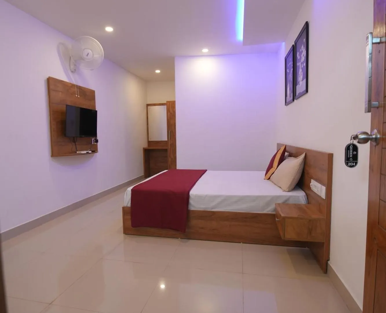 Hotel Queen-C Inn Mananthavady India