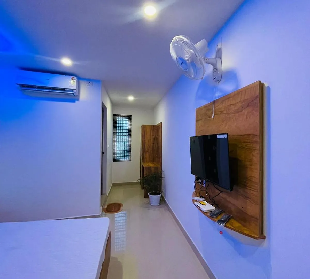 Hotel Queen-C Inn Mananthavady India