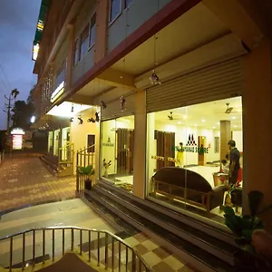 Hotel Wayanad Square, Mananthavady
